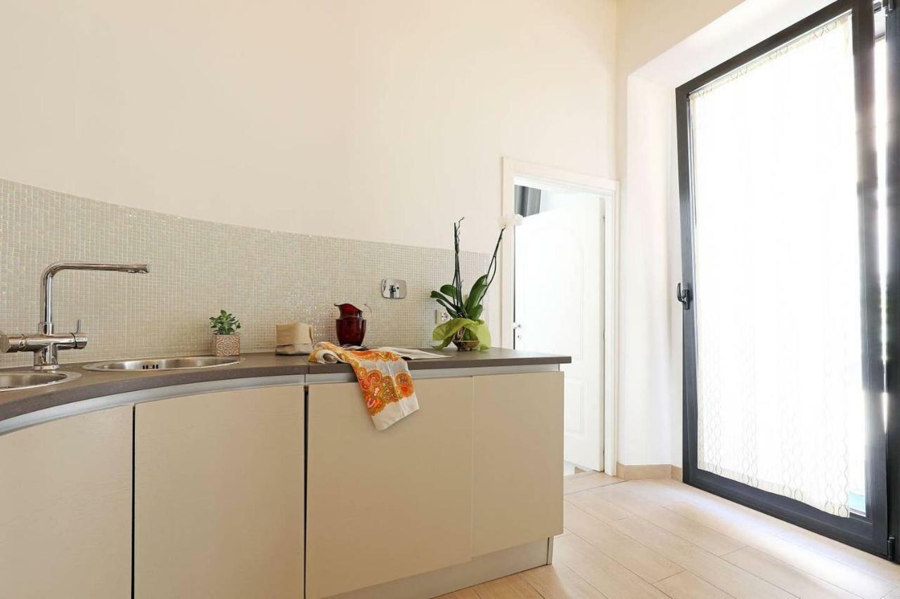 Luxury House Colosseo Roma Exterior foto